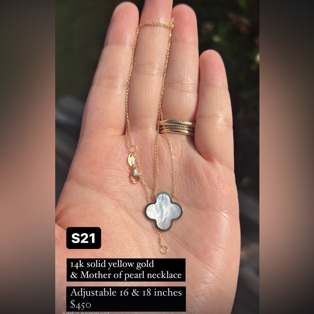 14k Solid Yellow Gold Mother of Pearl Clover Necklace